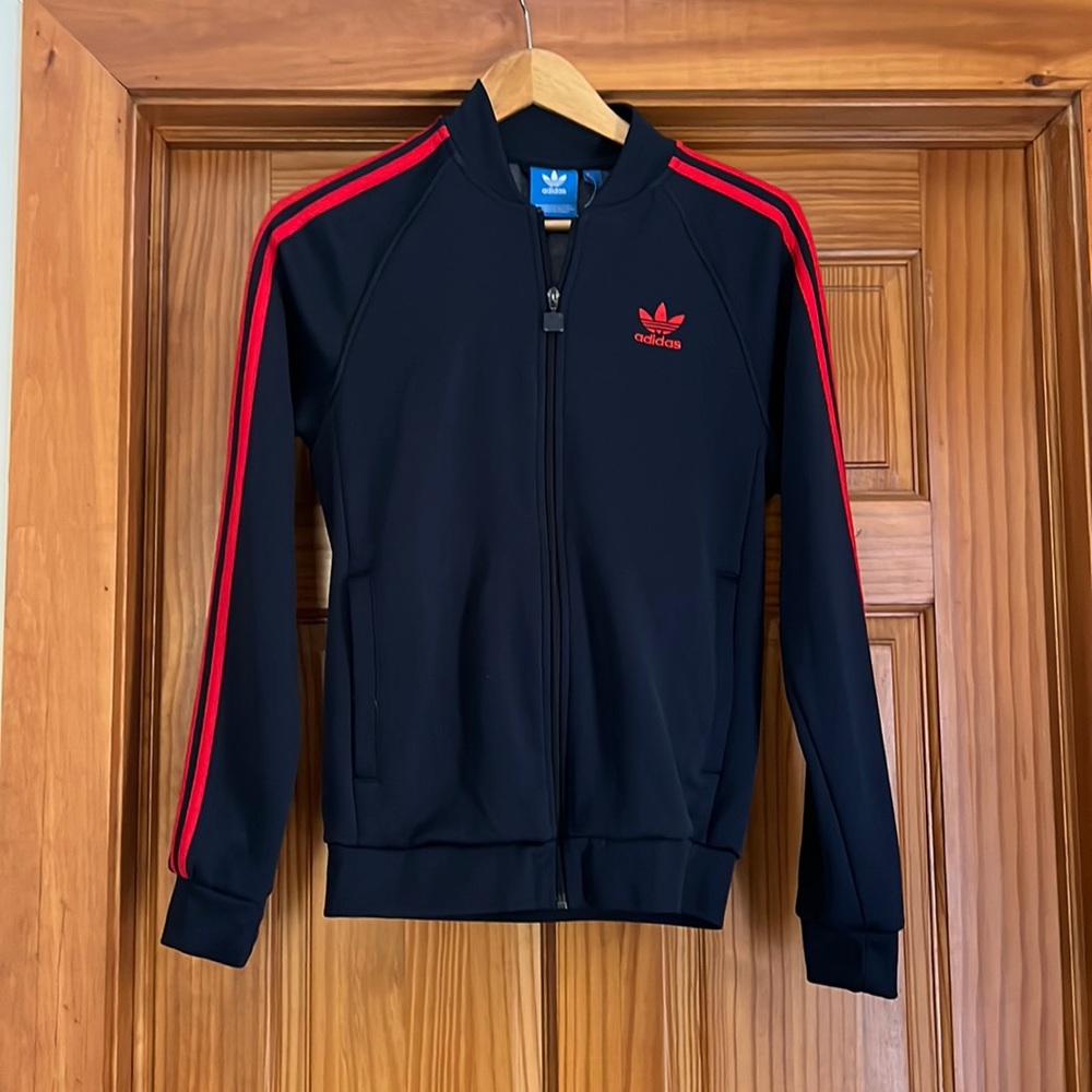 EUC adidas track jacket in mens size S